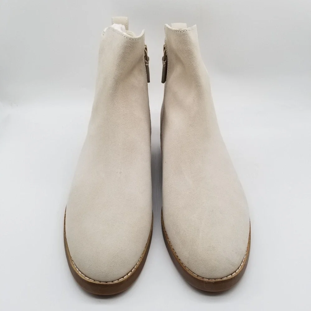 Cole Haan Women River‎ Suede Chelsea Ankle Sz 10.5 B Bootie  Beige Casual Office